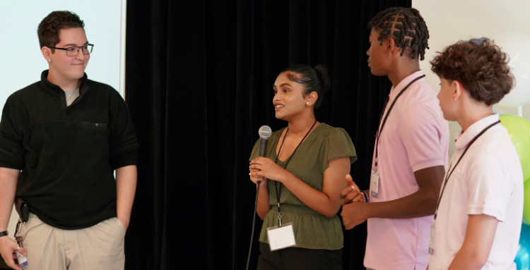 High School Students present at ReadyCT G.R.I.T. showcase