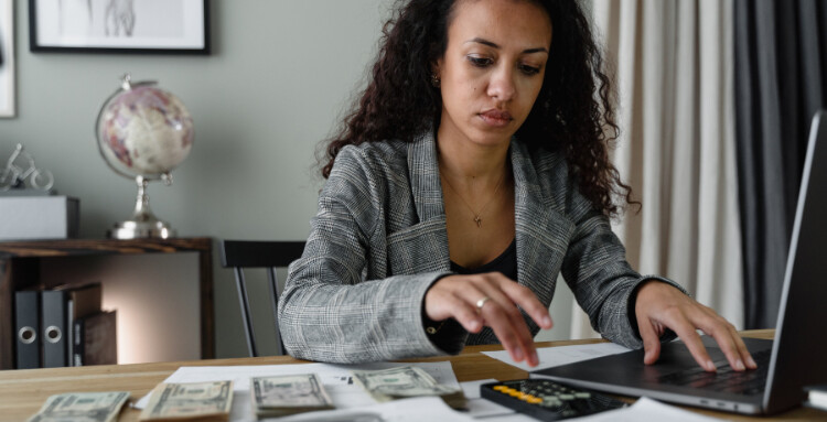 Do Other States' Pay Transparency Laws Matter?