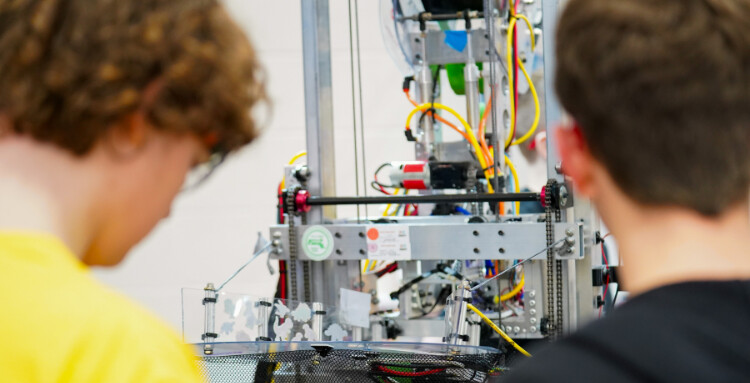 Connecticut FIRST Robotics Teams Perform at National Championship