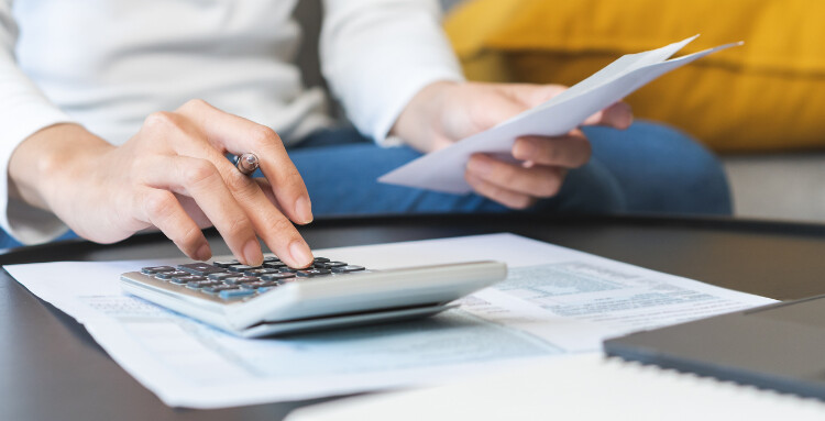 Minimize 2025 Taxes with Year-End Planning