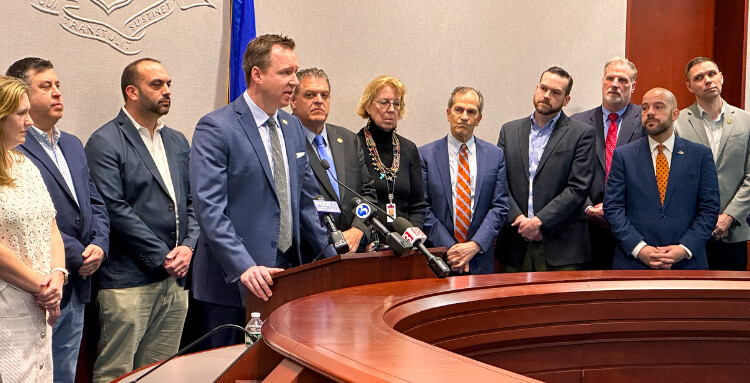 Lawmakers, Businesses Back Tourism, Energy Bill