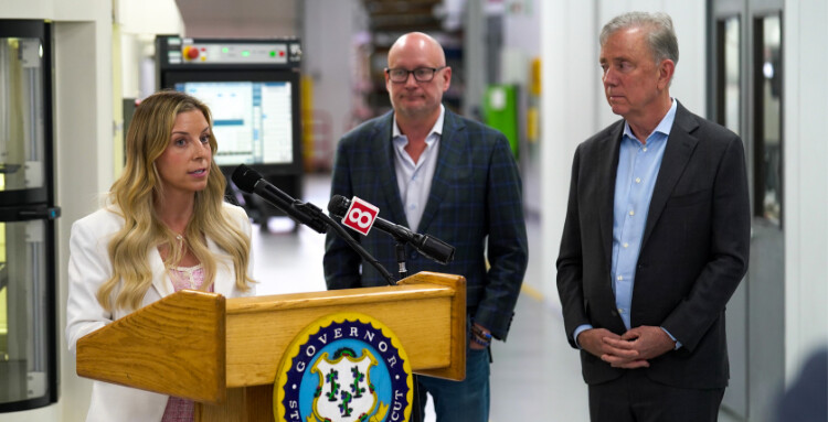 Lamont Highlights R&D Tax Credit Expansion