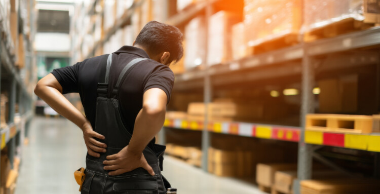 Risk Factors That Contribute to Workplace Lifting Injuries